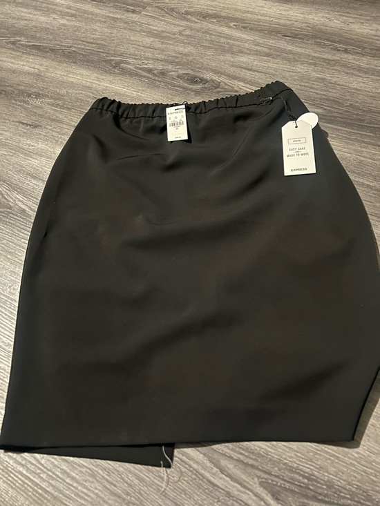 Express Dresses & Skirts - Express Black Elastic-Waist Pencil Skirt